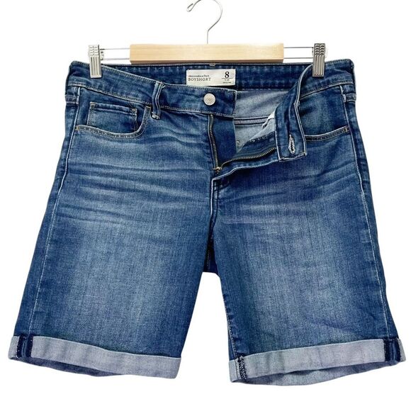 Abercrombie & Fitch Women’s Boyshort Denim Jean Shorts Size 8 Cuffed Medium Wash - Picture 2 of 9